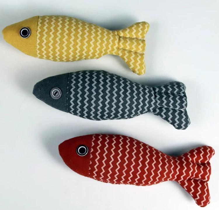 dog toys fish