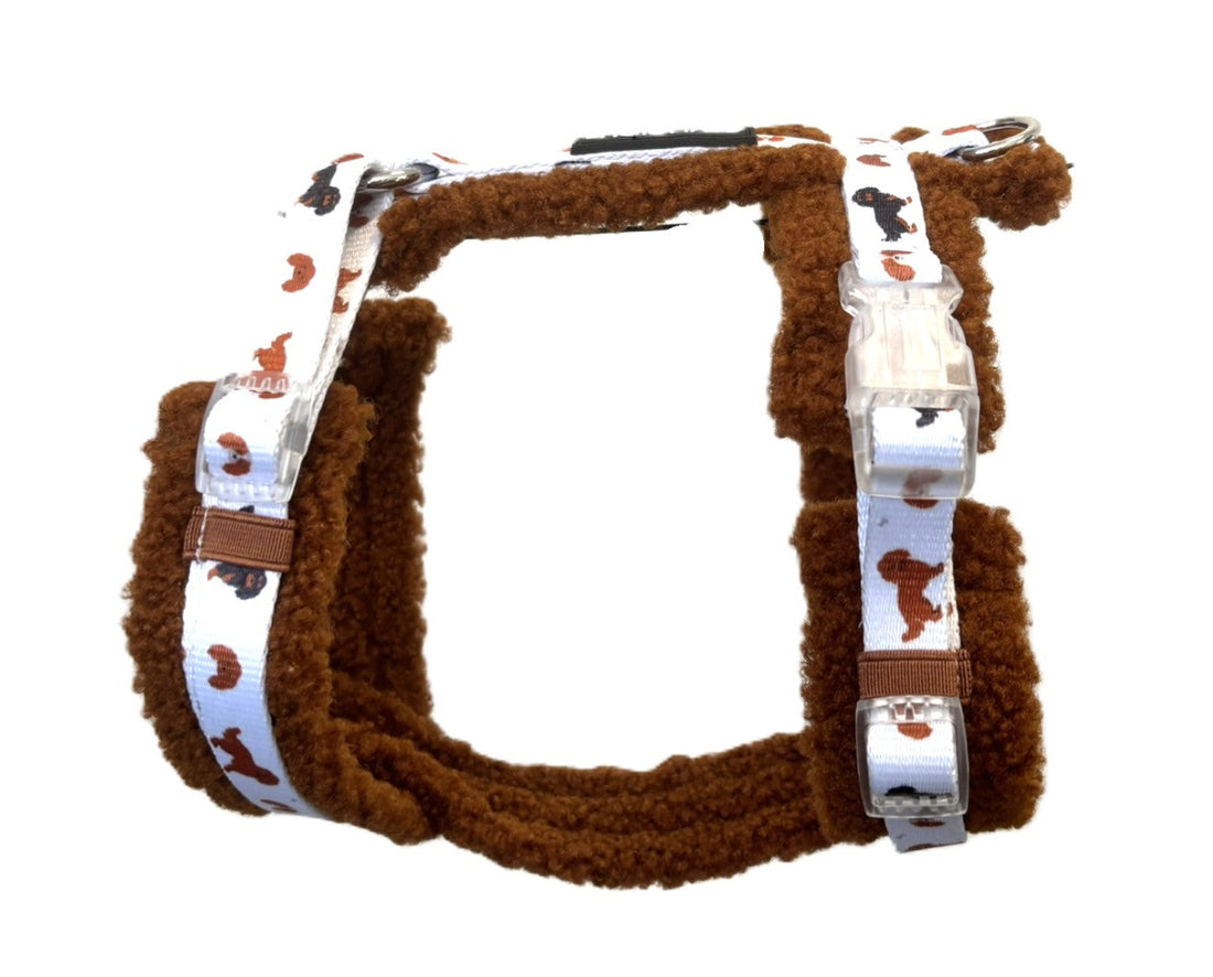 Y shape harness with cavaliers print and lined with soft teddy fleece