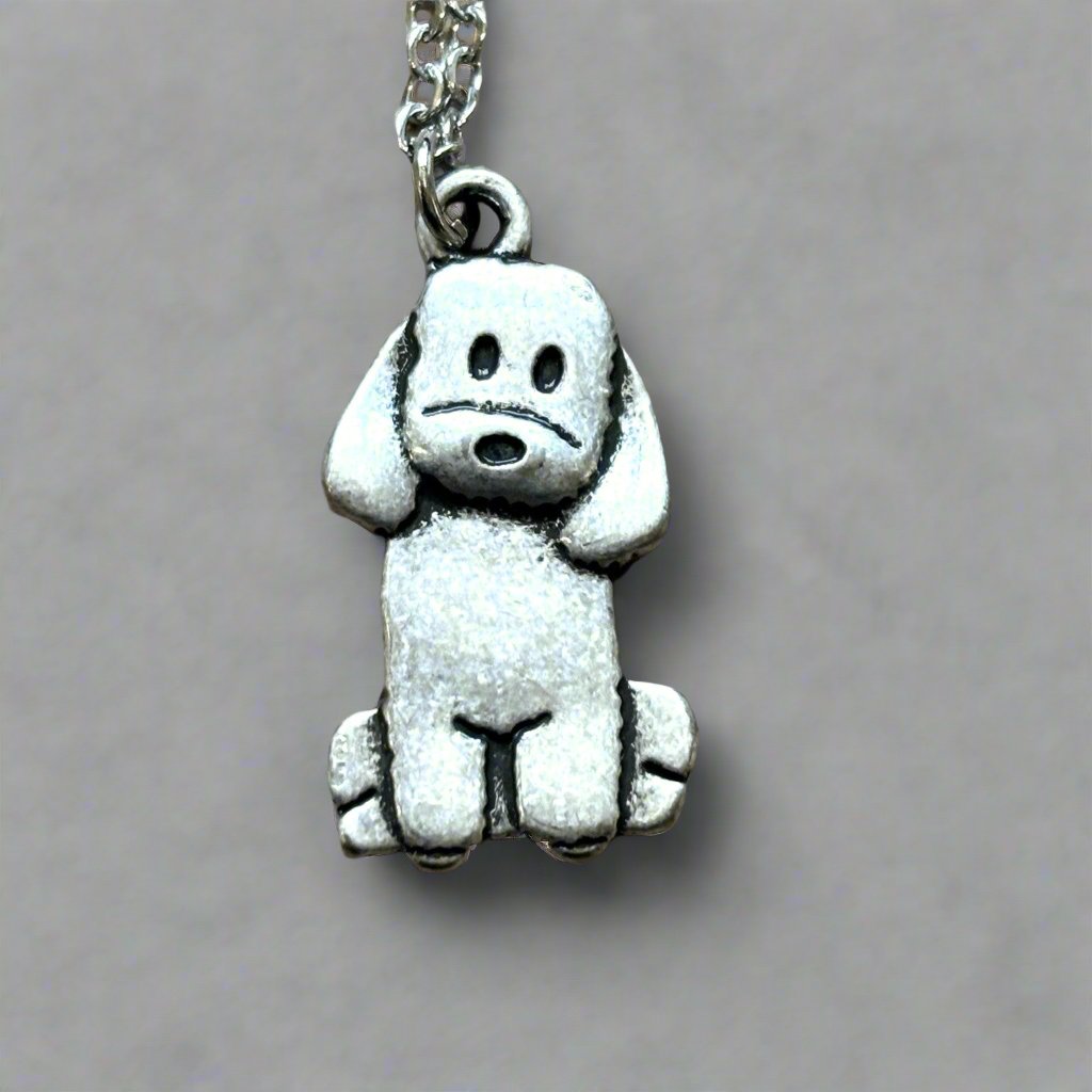 Looking for a special gift for a dog lover? Look no further than our anti-allergenic and non-tarnishing DOG JEWELLERY. Made from stainless steel, our pendant and chain come in a variety of dog breeds, perfect for showing your love of all dogs. Surprise your loved one with this unique and thoughtful present.

The pendant comes in a free gift bag!