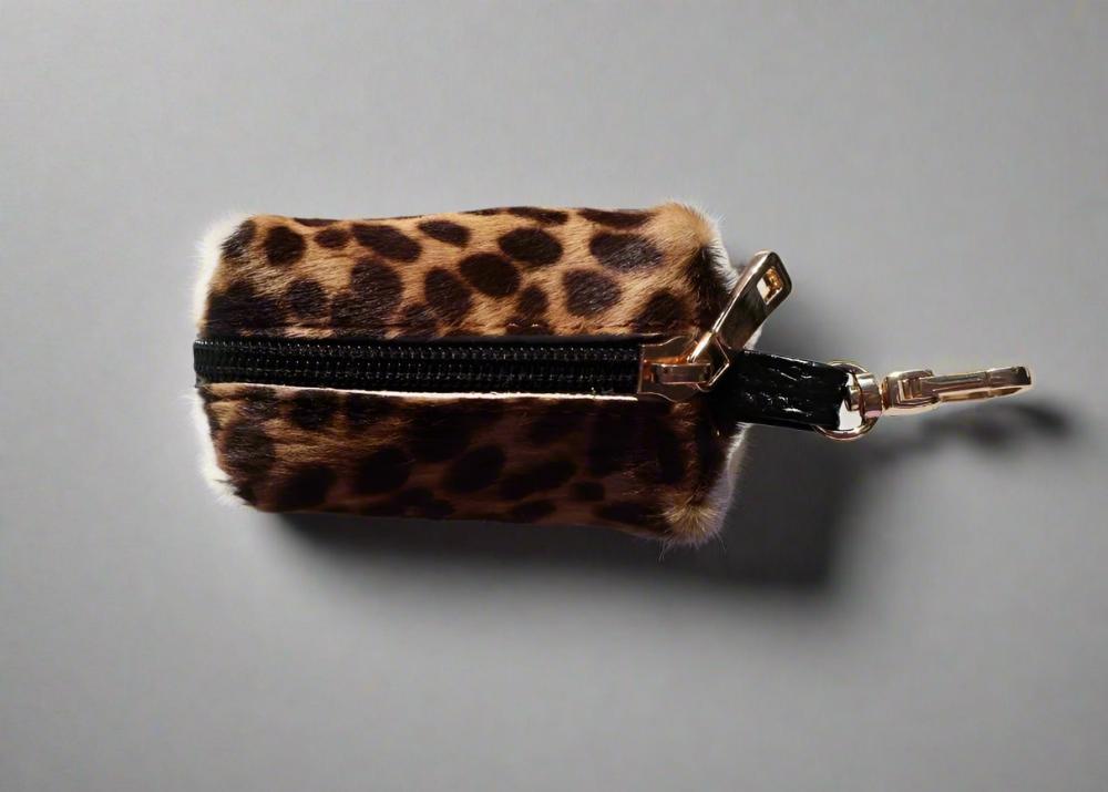 poopbag holder in leopard pony leather